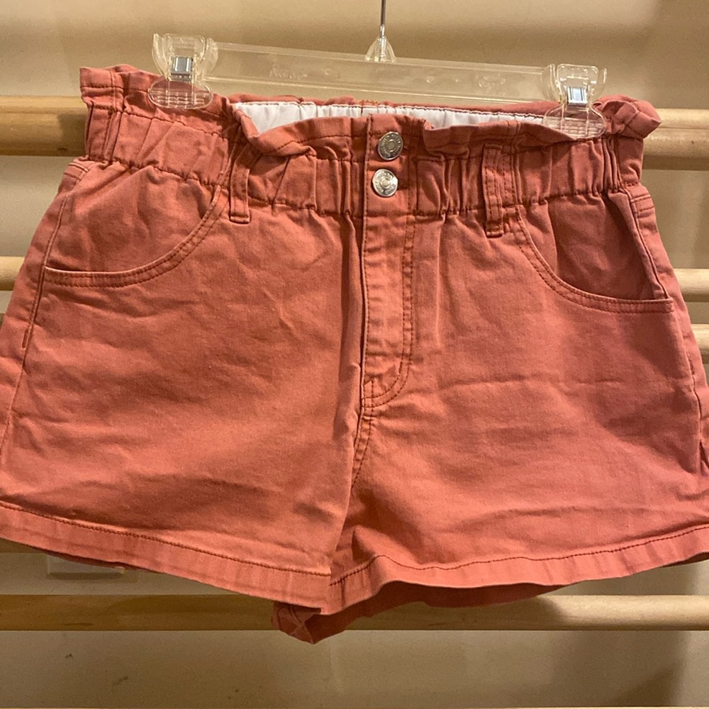 Wild Fable Women's High-Rise Button-Front Dusty Rose Jean Shorts With Ruffle Med